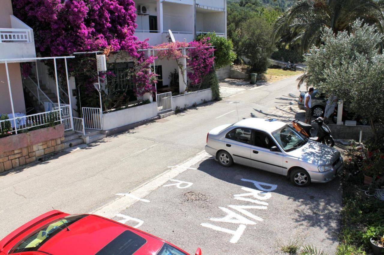 Apartments By The Sea Igrane, Makarska - 310 Exterior photo