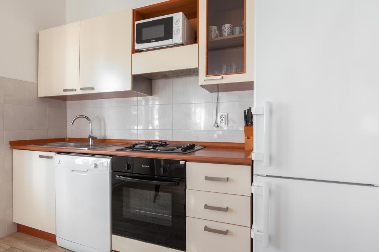 Apartments By The Sea Igrane, Makarska - 310 Exterior photo